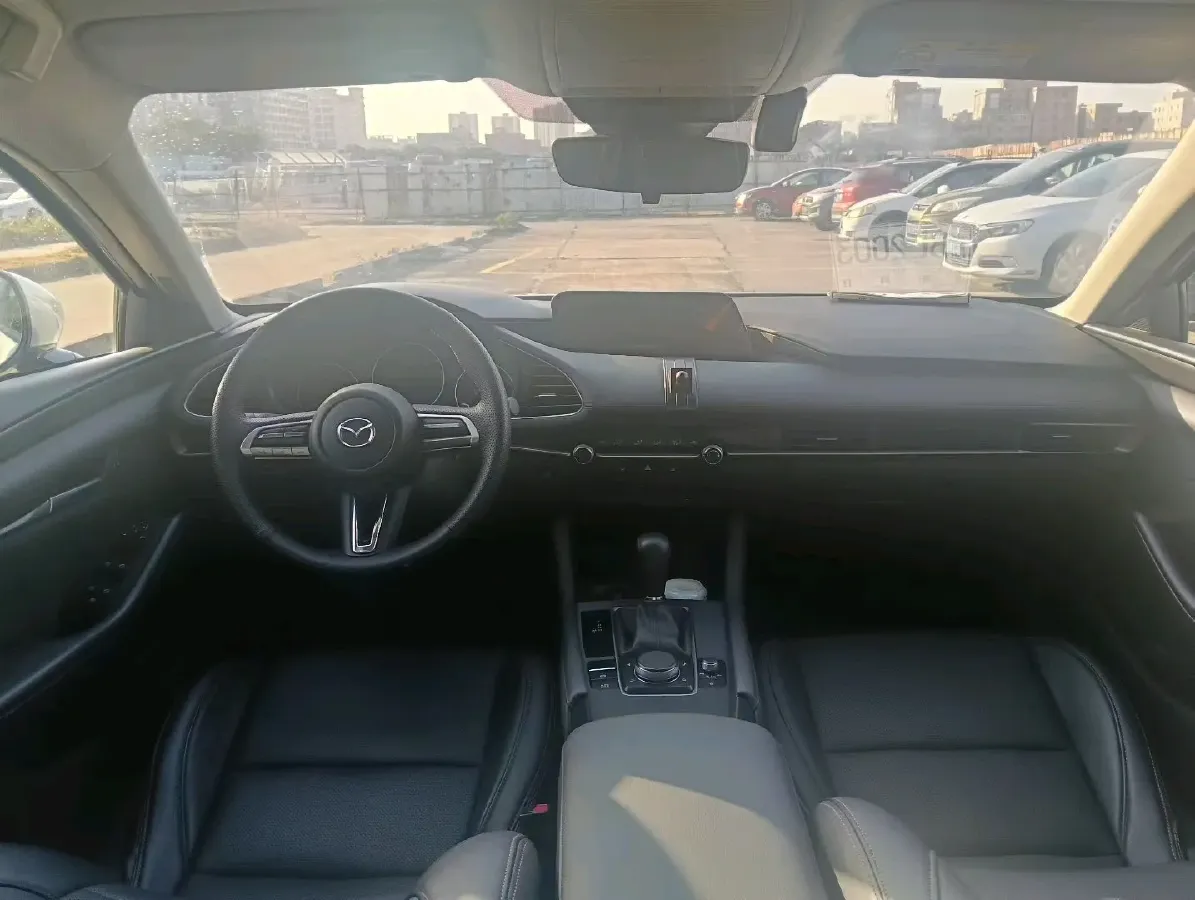 2022 Mazda 3 Axela 2.0L 158HP L4 6AT,autocango,china used car exporter,china ev exporter,chinese used car exporter,chinese used ev exporter