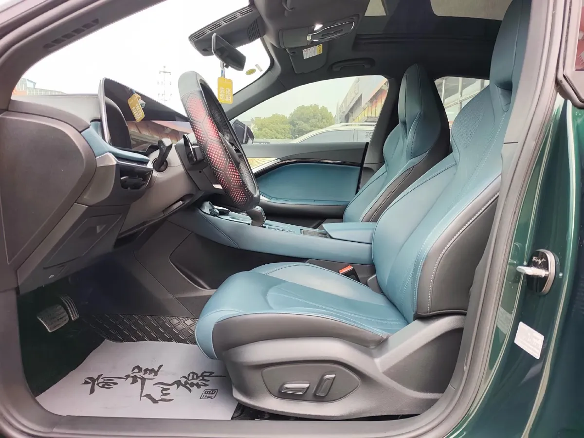 2023 MG 7 1.5T 188HP L4 7DCT,autocango,china used car exporter,china ev exporter,chinese used car exporter,chinese used ev exporter