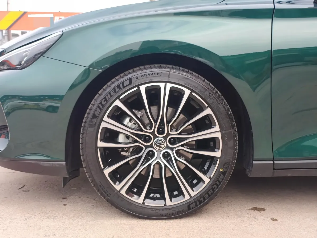 2023 MG 7 1.5T 188HP L4 7DCT,autocango,china used car exporter,china ev exporter,chinese used car exporter,chinese used ev exporter