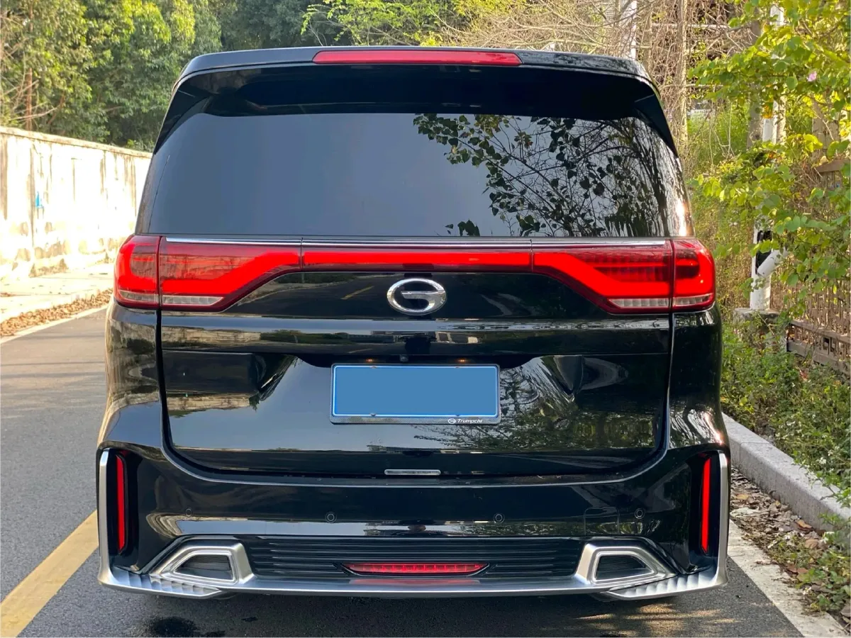 2021 GAC Trumpchi M8 2.0T 252HP L4 8AT,autocango,china used car exporter,china ev exporter,chinese used car exporter,chinese used ev exporter
