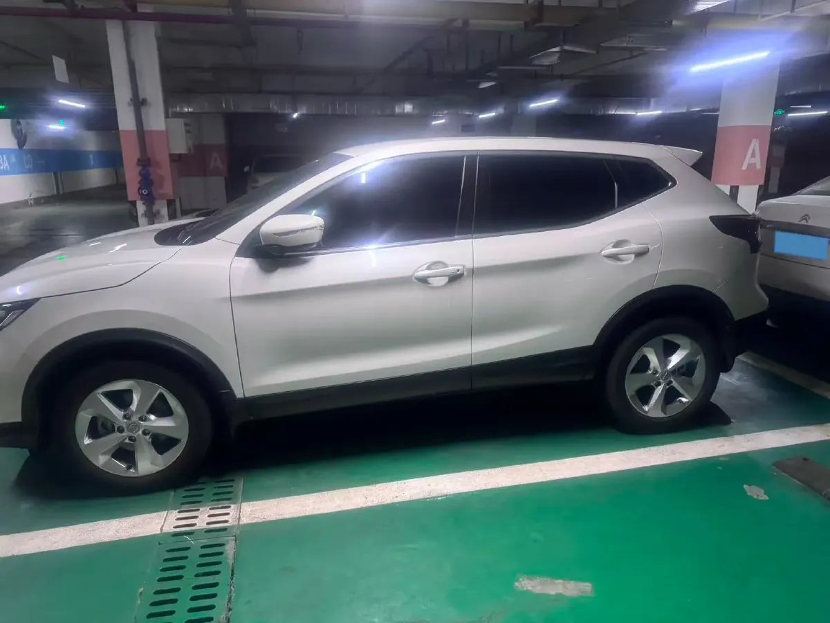 2022 Nissan Qashqai 2.0L 151HP L4 CVT,autocango,china used car exporter,china ev exporter,chinese used car exporter,chinese used ev exporter