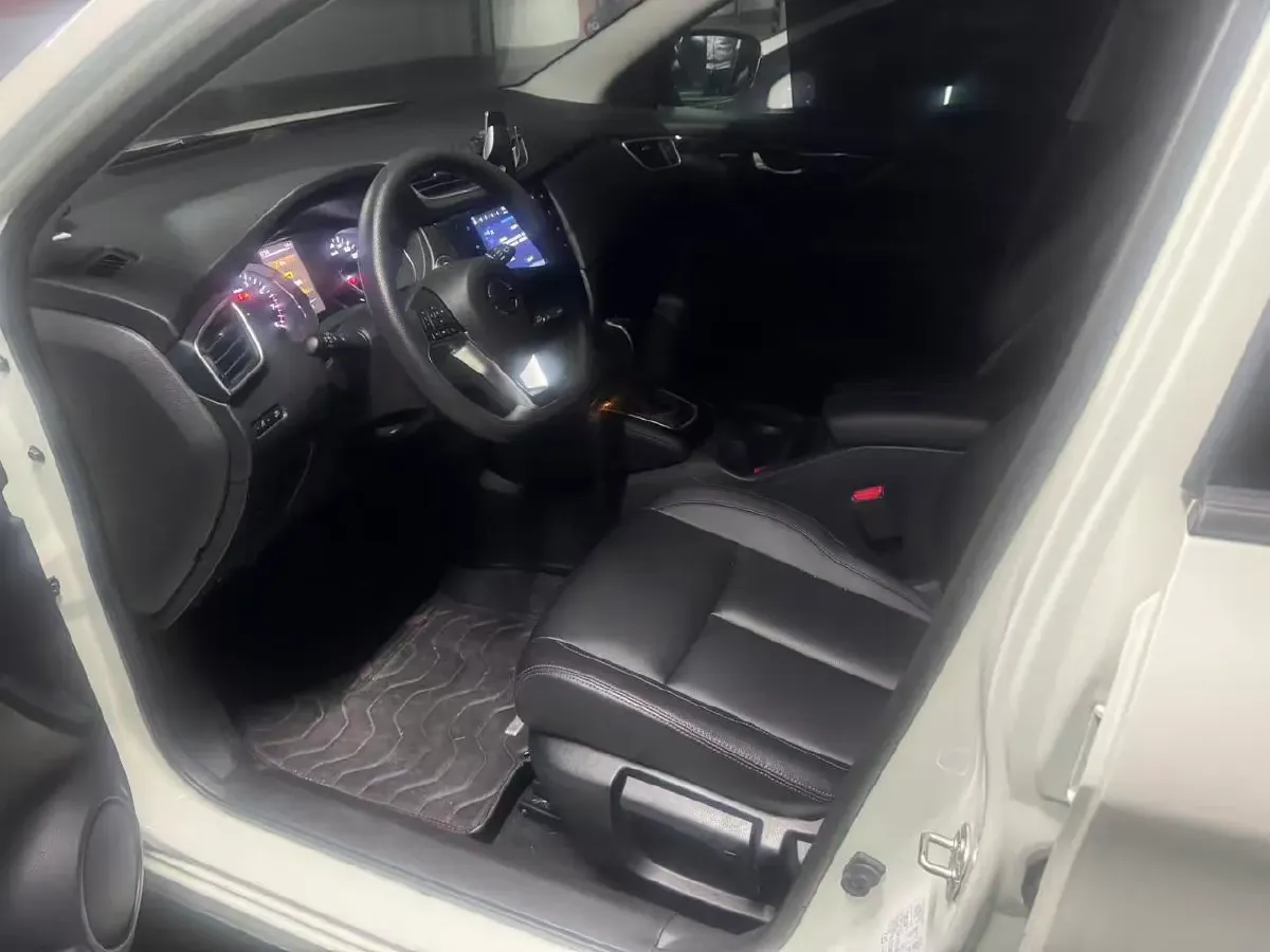 2022 Nissan Qashqai 2.0L 151HP L4 CVT,autocango,china used car exporter,china ev exporter,chinese used car exporter,chinese used ev exporter