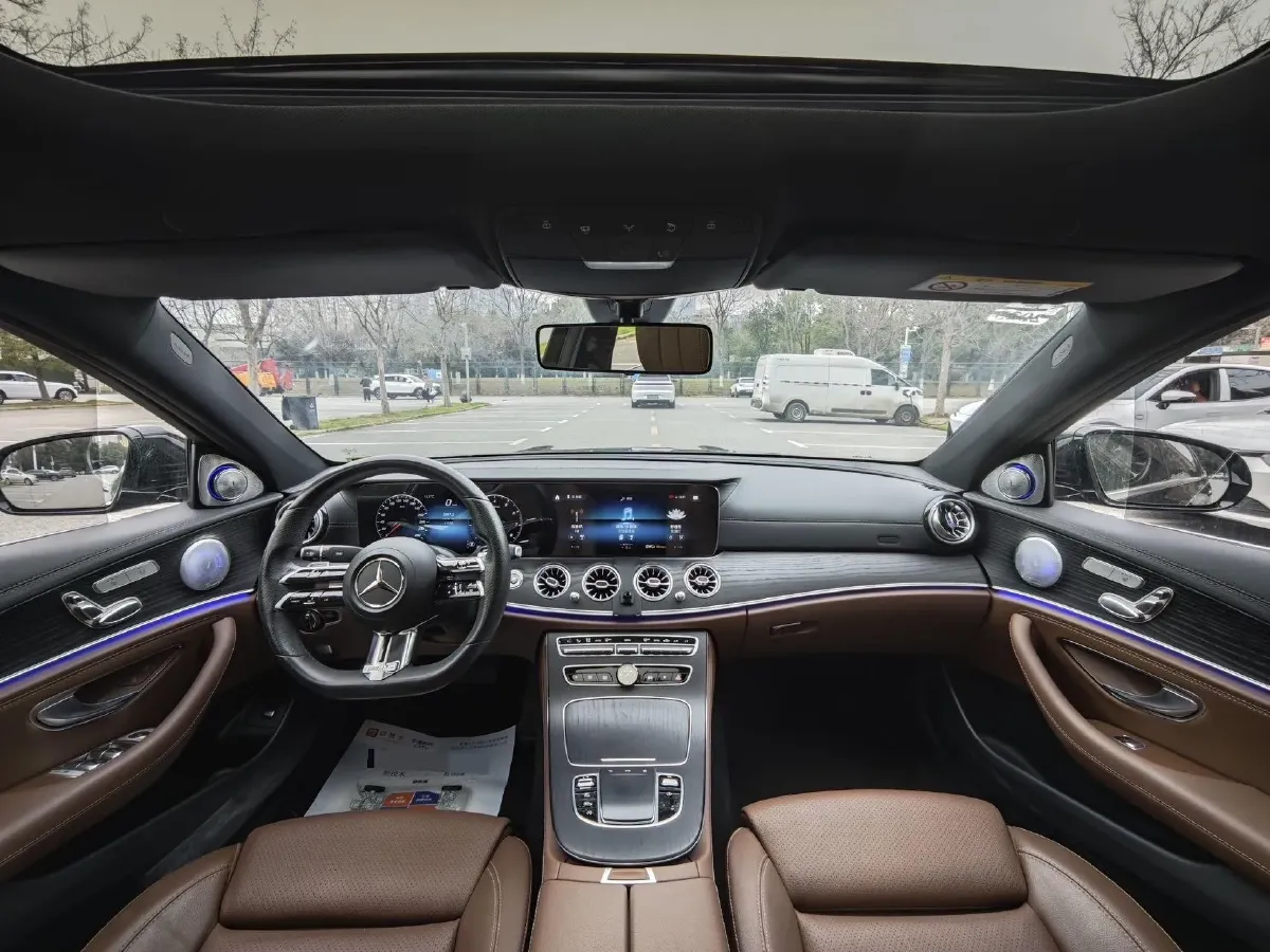 2021 Mercedes-Benz E Class 1.5T 184HP L4 9AT,autocango,china used car exporter,china ev exporter,chinese used car exporter,chinese used ev exporter