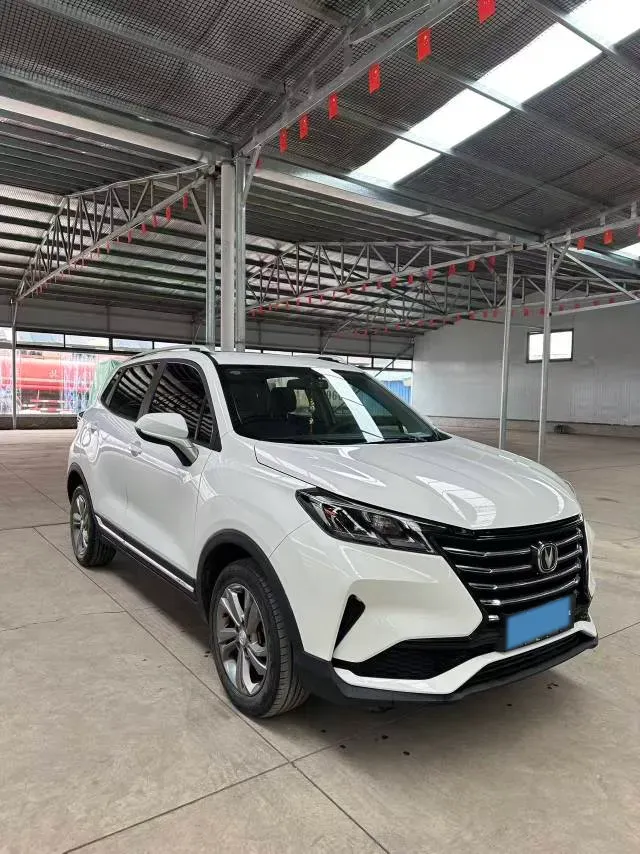2019 ChangAn CS15 1.5L 107HP L4 5DCT,autocango,china used car exporter,china ev exporter,chinese used car exporter,chinese used ev exporter