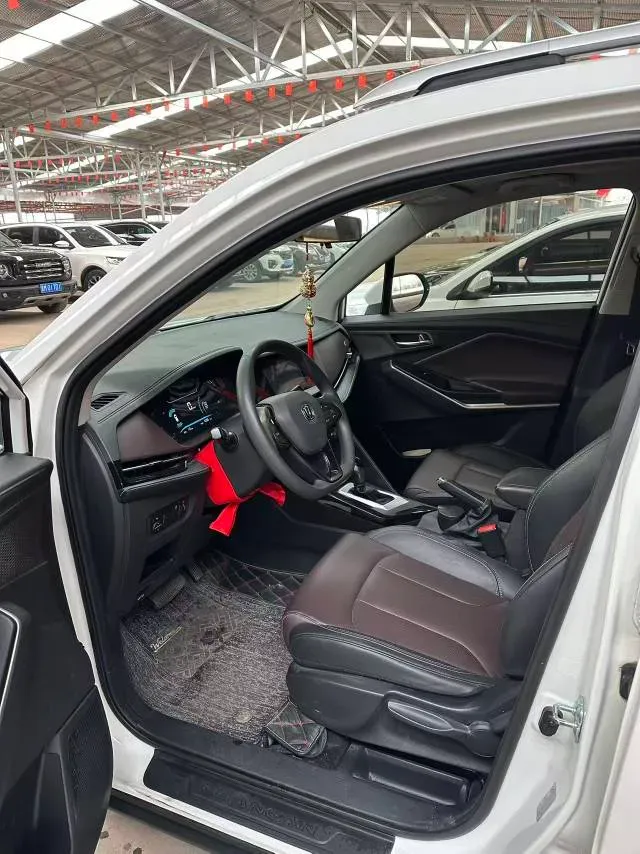 2019 ChangAn CS15 1.5L 107HP L4 5DCT,autocango,china used car exporter,china ev exporter,chinese used car exporter,chinese used ev exporter