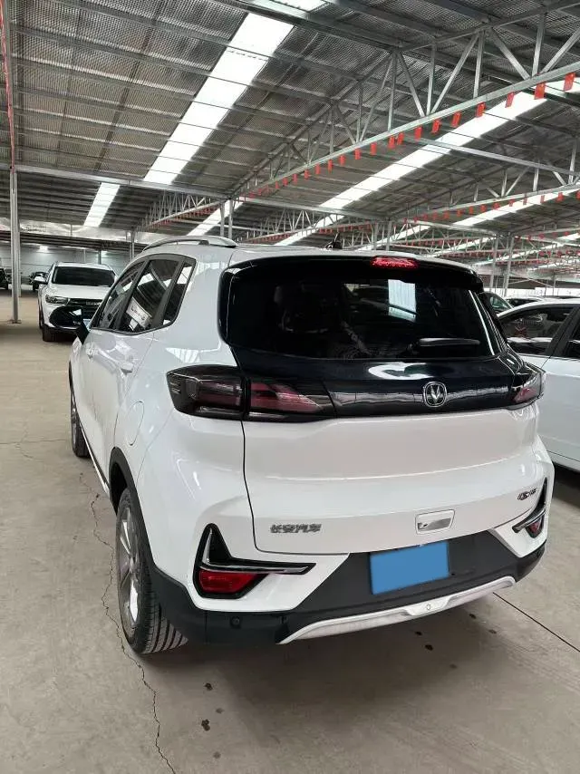 2019 ChangAn CS15 1.5L 107HP L4 5DCT,autocango,china used car exporter,china ev exporter,chinese used car exporter,chinese used ev exporter