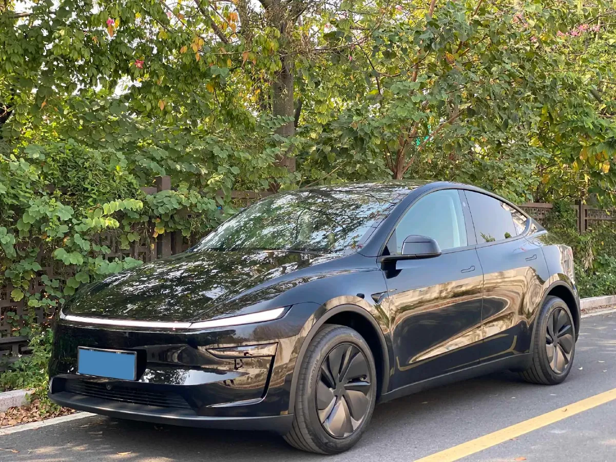 2026 Tesla Model Y BEV,autocango,china used car exporter,china ev exporter,chinese used car exporter,chinese used ev exporter