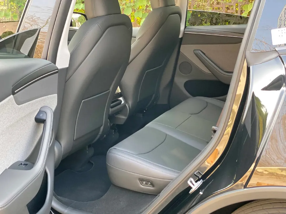 2026 Tesla Model Y BEV,autocango,china used car exporter,china ev exporter,chinese used car exporter,chinese used ev exporter