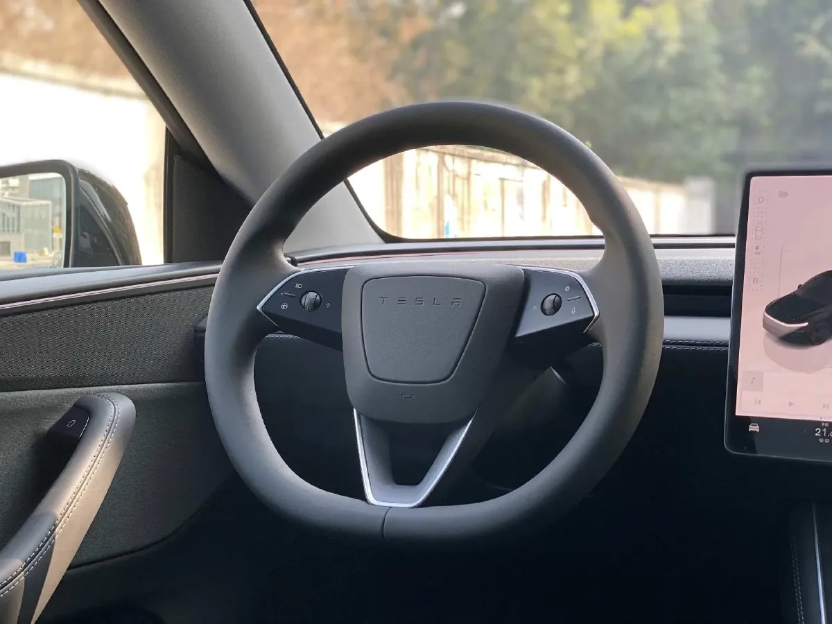 2026 Tesla Model Y BEV,autocango,china used car exporter,china ev exporter,chinese used car exporter,chinese used ev exporter