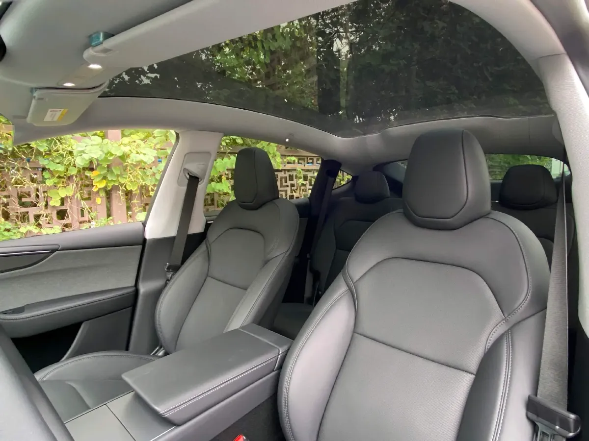 2026 Tesla Model Y BEV,autocango,china used car exporter,china ev exporter,chinese used car exporter,chinese used ev exporter