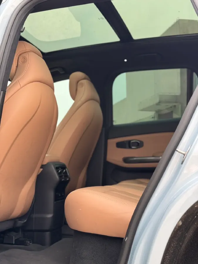 2019 NIO ES6 BEV 70KWH,autocango,china used car exporter,china ev exporter,chinese used car exporter,chinese used ev exporter