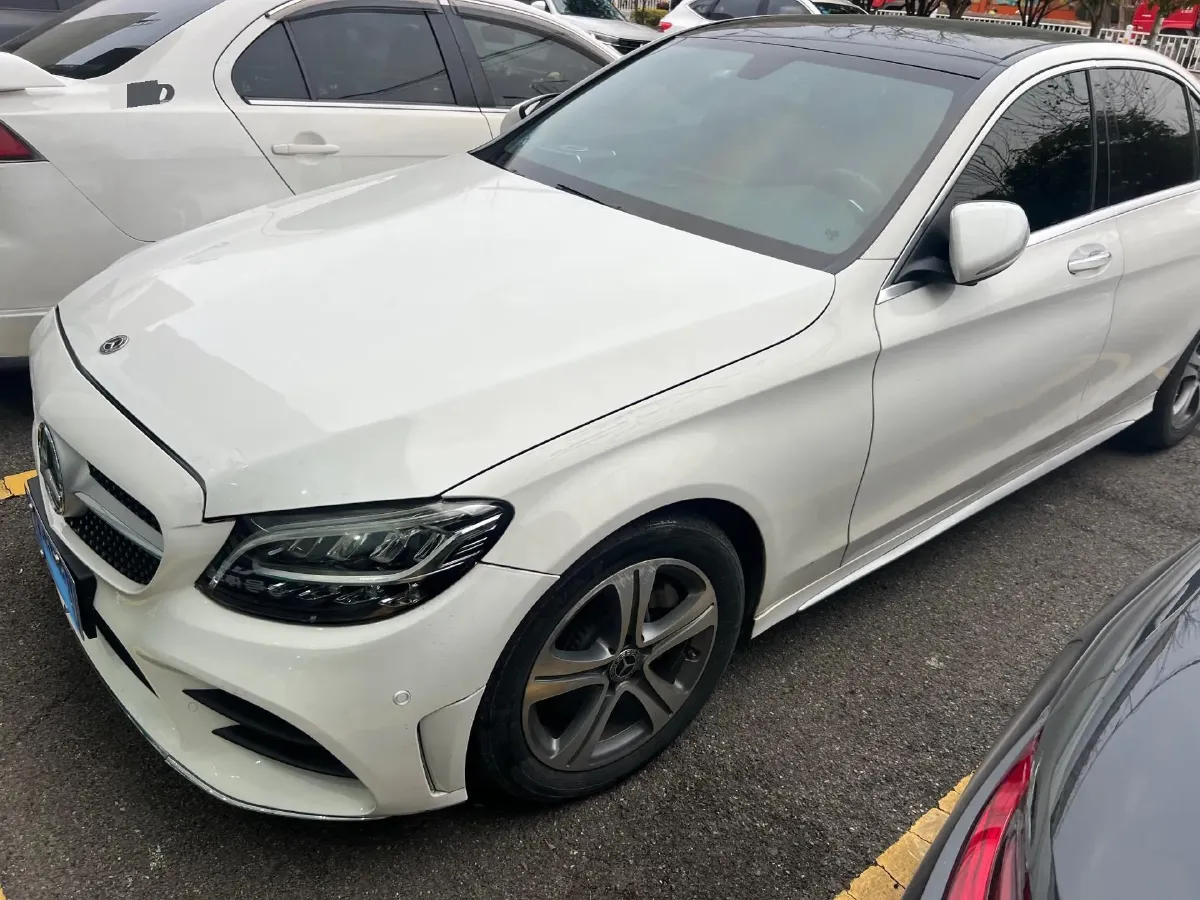 2020 Mercedes-Benz C Class 1.5T 184HP L4 9AT,autocango,china used car exporter,china ev exporter,chinese used car exporter,chinese used ev exporter