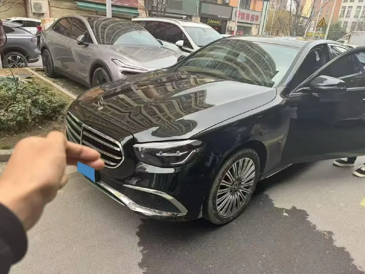 2021 Mercedes-Benz E Class 2.0T 197HP L4 9AT,autocango,china used car exporter,china ev exporter,chinese used car exporter,chinese used ev exporter