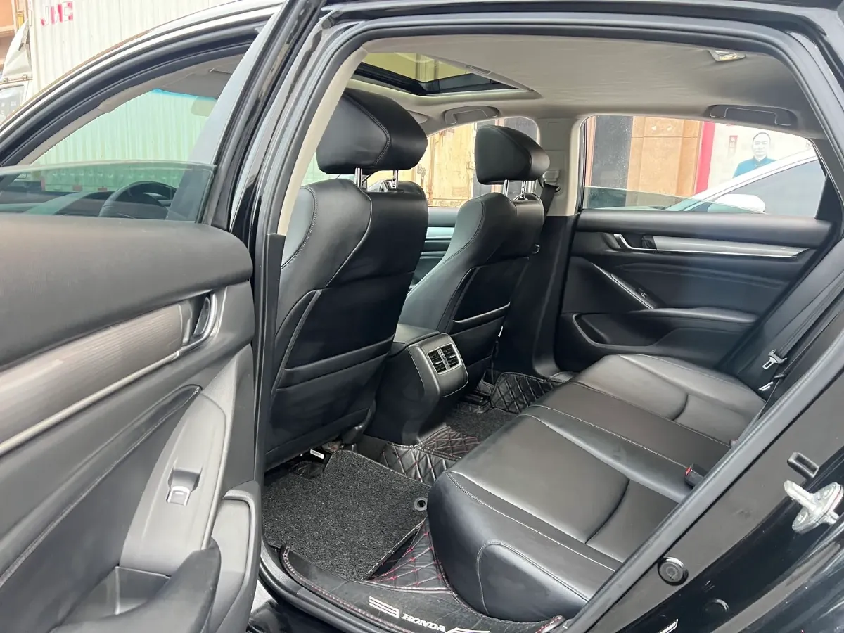 2018 Honda Accord 1.5T 194HP L4 CVT,autocango,china used car exporter,china ev exporter,chinese used car exporter,chinese used ev exporter