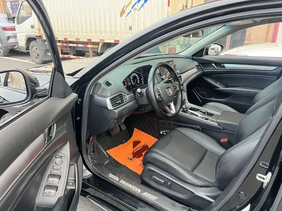 2018 Honda Accord 1.5T 194HP L4 CVT,autocango,china used car exporter,china ev exporter,chinese used car exporter,chinese used ev exporter