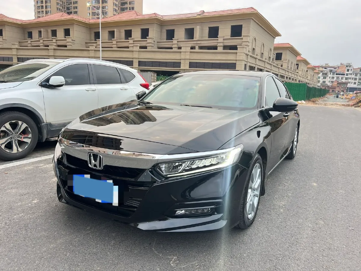2018 Honda Accord 1.5T 194HP L4 CVT,autocango,china used car exporter,china ev exporter,chinese used car exporter,chinese used ev exporter