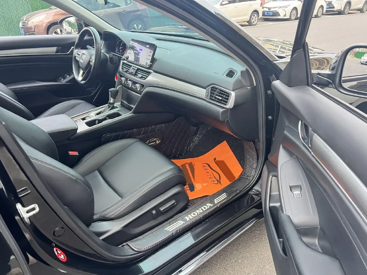 2018 Honda Accord 1.5T 194HP L4 CVT,autocango,china used car exporter,china ev exporter,chinese used car exporter,chinese used ev exporter