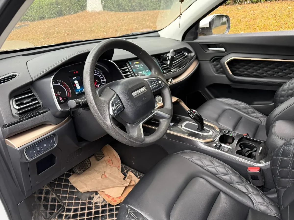 2021 Haval H6 1.5T 150HP L4 7DCT,autocango,china used car exporter,china ev exporter,chinese used car exporter,chinese used ev exporter