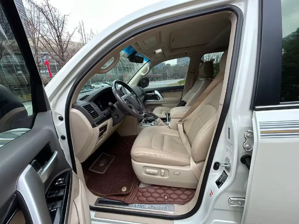 2019 Chevrolet Trax 1.0T 125HP L3 6AT,autocango,china used car exporter,china ev exporter,chinese used car exporter,chinese used ev exporter