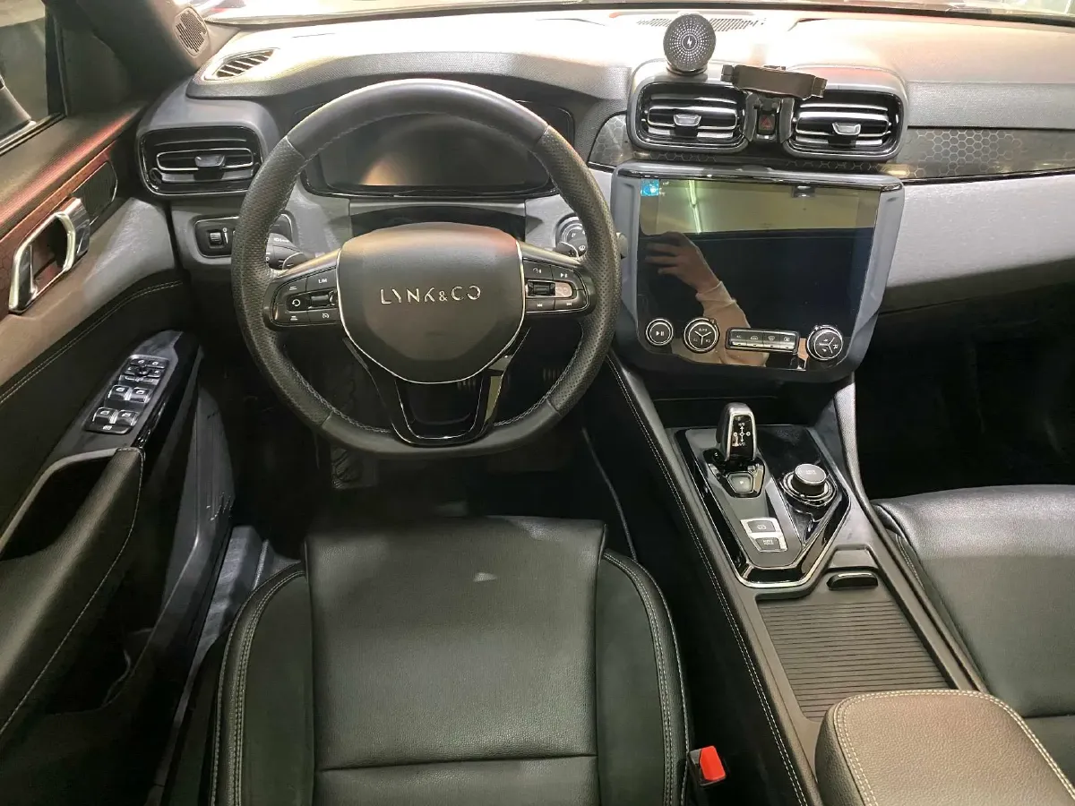 2021 LYNK&CO 03 2.0T 190HP L4 6AT,autocango,china used car exporter,china ev exporter,chinese used car exporter,chinese used ev exporter