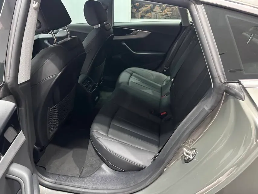 2023 Audi A5 2.0T 204HP L4 7DCT,autocango,china used car exporter,china ev exporter,chinese used car exporter,chinese used ev exporter