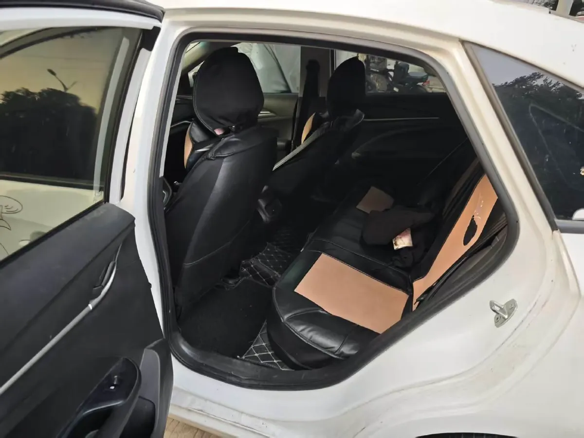 2020 Buick Encore 1.0T 125HP L3 6AT,autocango,china used car exporter,china ev exporter,chinese used car exporter,chinese used ev exporter