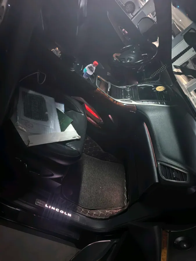 2018 Lincoln MKX 2.0T 253HP L4 6AT,autocango,china used car exporter,china ev exporter,chinese used car exporter,chinese used ev exporter