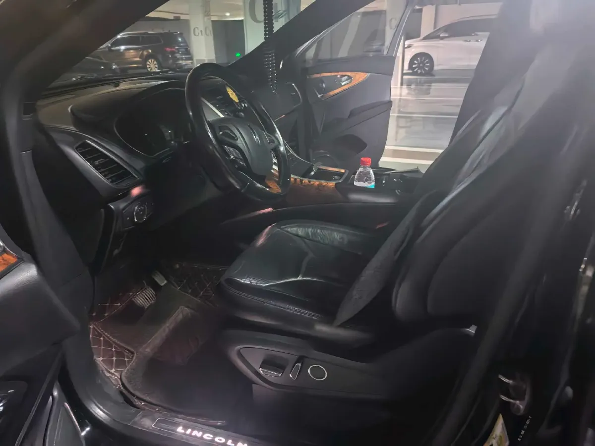 2018 Lincoln MKX 2.0T 253HP L4 6AT,autocango,china used car exporter,china ev exporter,chinese used car exporter,chinese used ev exporter