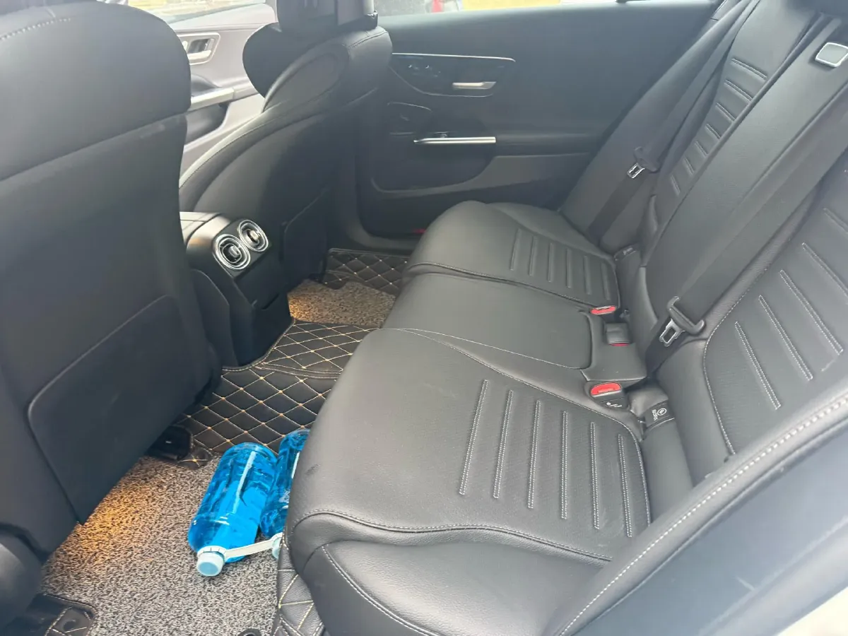 2025 Mercedes-Benz C Class 1.5T 204HP L4 9AT,autocango,china used car exporter,china ev exporter,chinese used car exporter,chinese used ev exporter