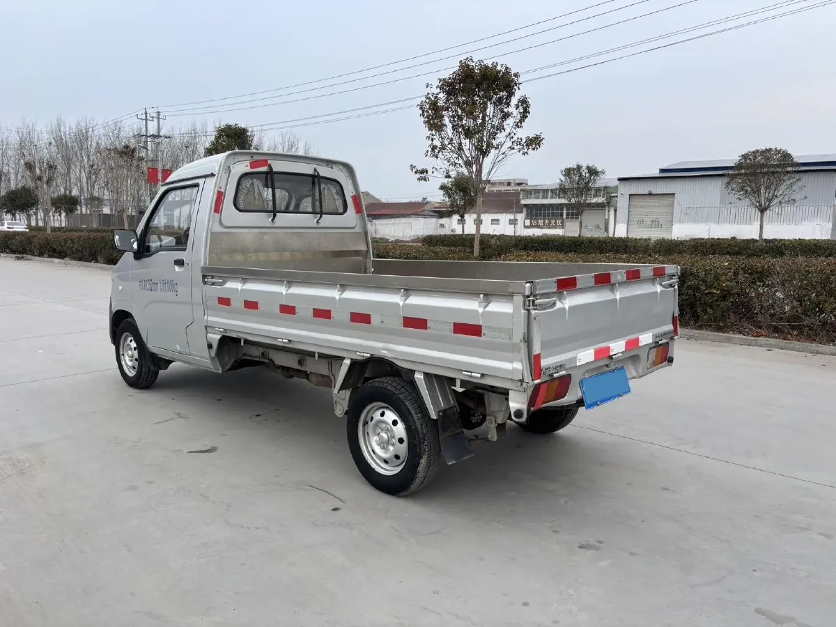 2021 WuLing RongGuang Mini Truck 1.2L 76HP L4 5MT,autocango,china used car exporter,china ev exporter,chinese used car exporter,chinese used ev exporter