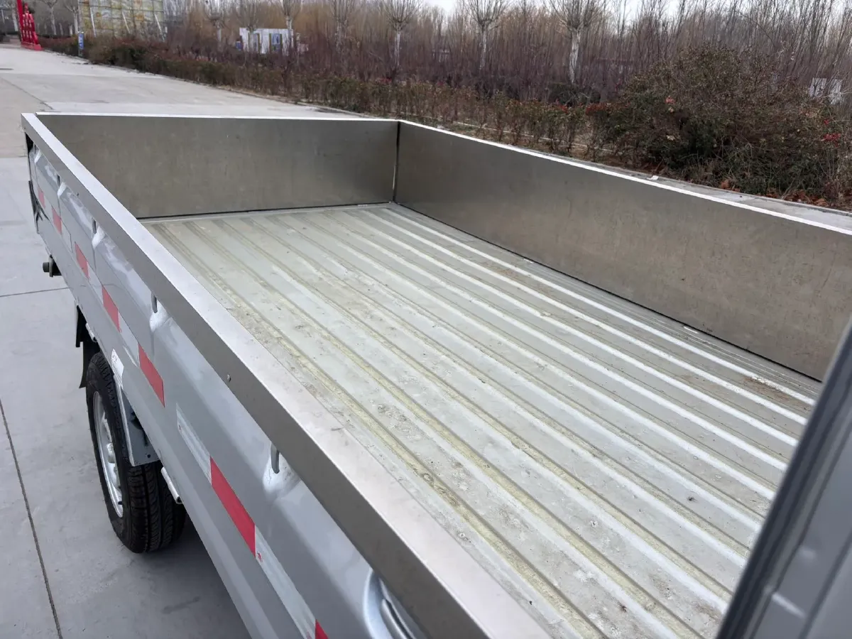 2021 WuLing RongGuang Mini Truck 1.2L 76HP L4 5MT,autocango,china used car exporter,china ev exporter,chinese used car exporter,chinese used ev exporter