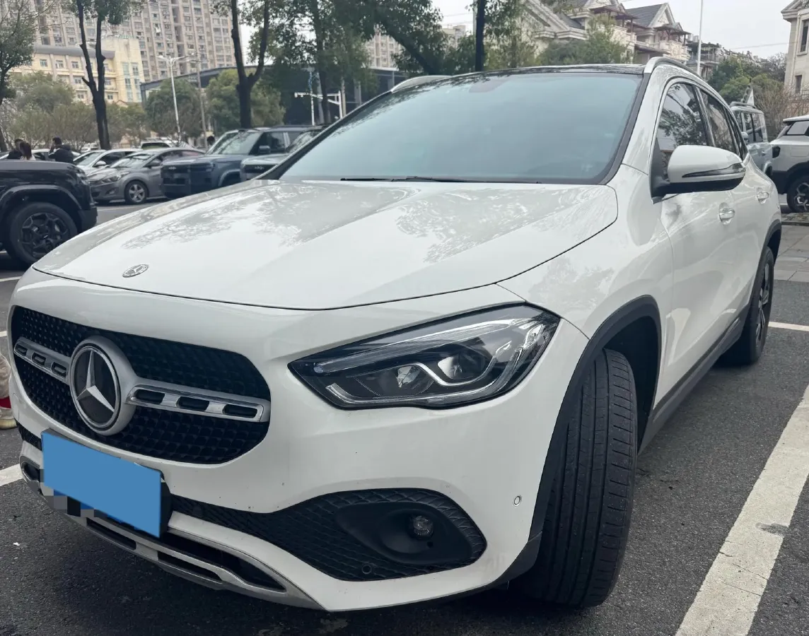 2020 Mercedes-Benz GLA Class 1.3T 163HP L4 7DCT,autocango,china used car exporter,china ev exporter,chinese used car exporter,chinese used ev exporter
