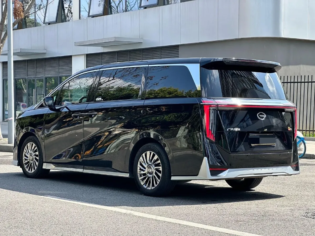 2024 GAC Trumpchi M8 2.0T 252HP L4 8AT,autocango,china used car exporter,china ev exporter,chinese used car exporter,chinese used ev exporter