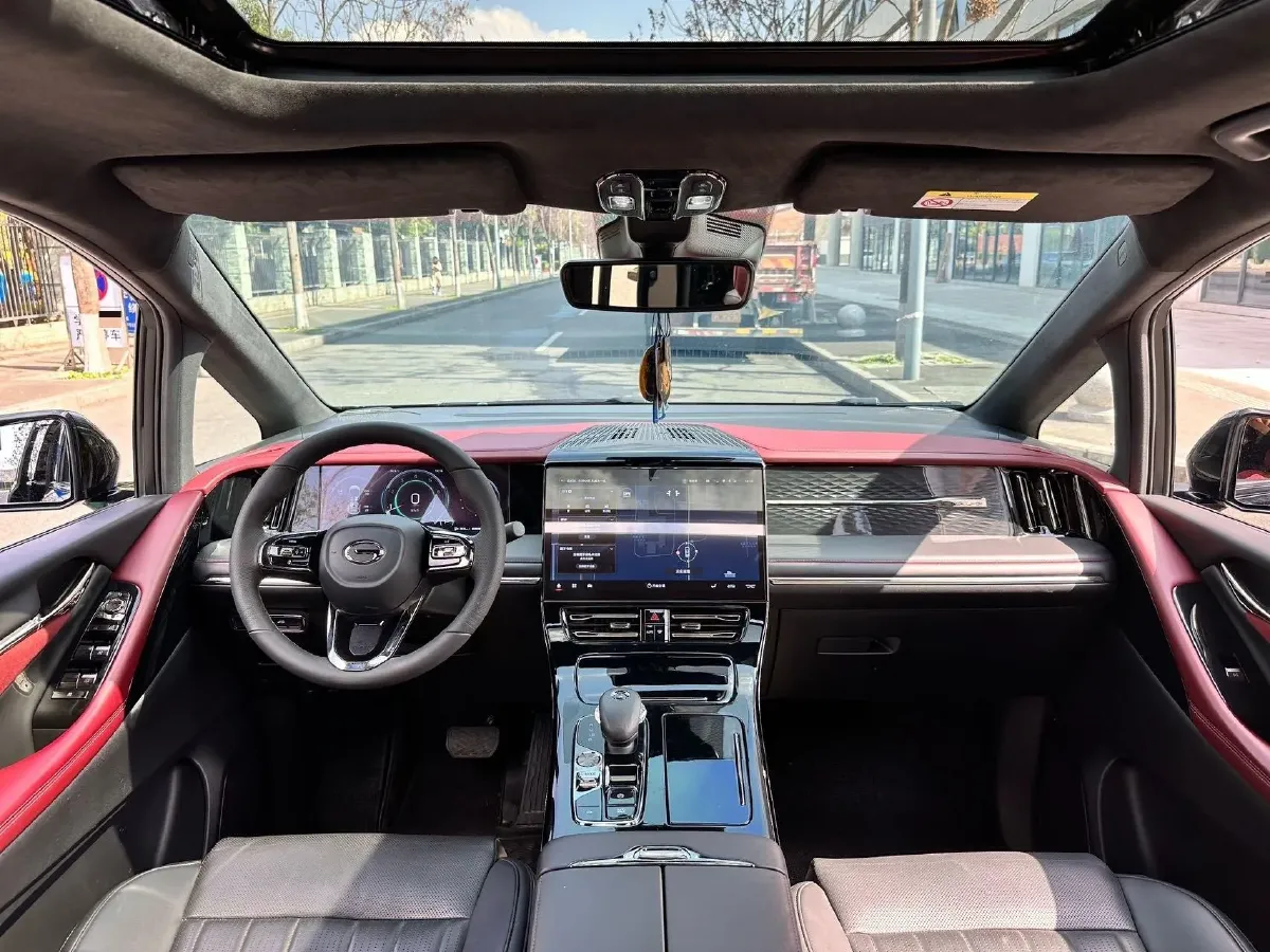 2024 GAC Trumpchi M8 2.0T 252HP L4 8AT,autocango,china used car exporter,china ev exporter,chinese used car exporter,chinese used ev exporter