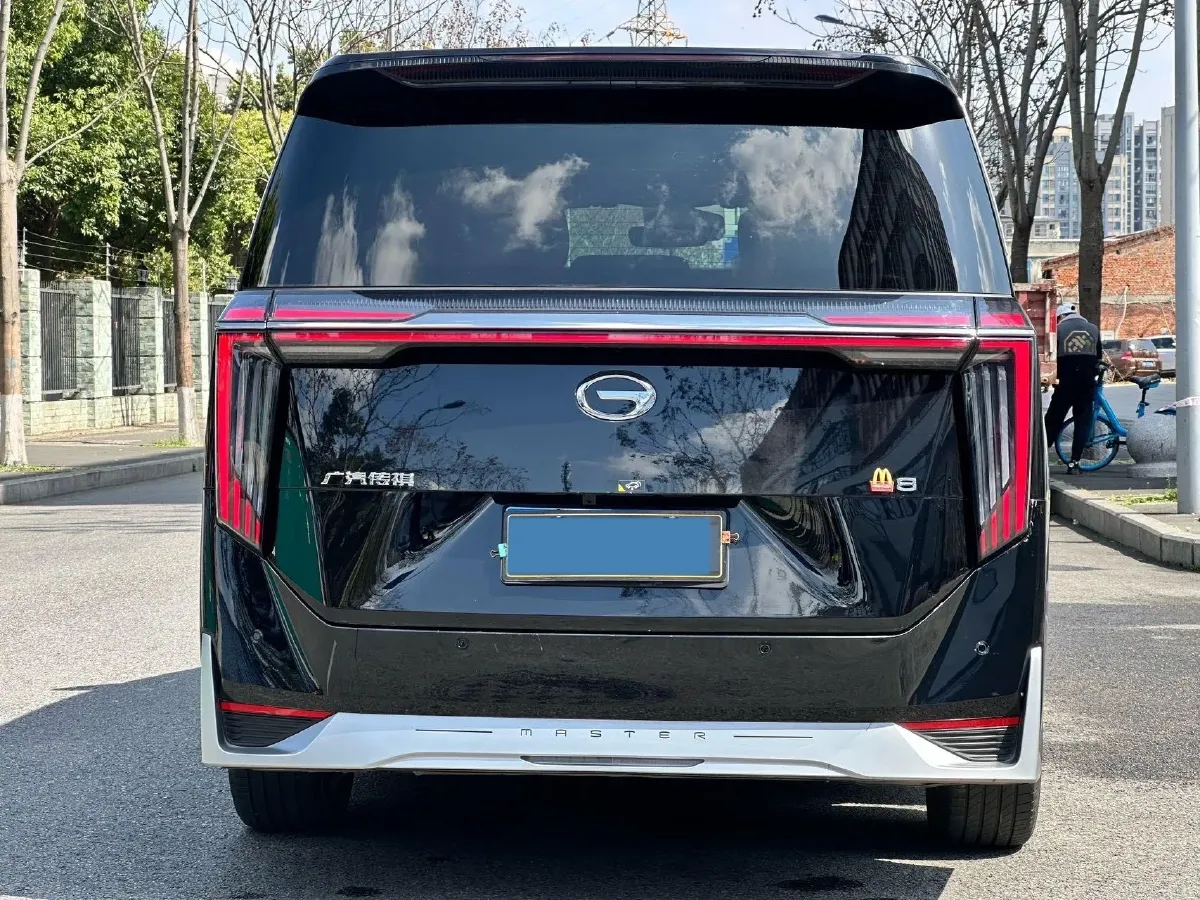 2024 GAC Trumpchi M8 2.0T 252HP L4 8AT,autocango,china used car exporter,china ev exporter,chinese used car exporter,chinese used ev exporter