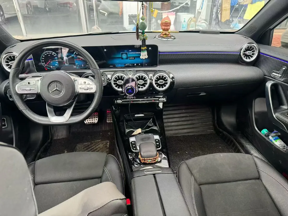 2020 Mercedes-Benz A Class 1.3T 163HP L4 7DCT,autocango,china used car exporter,china ev exporter,chinese used car exporter,chinese used ev exporter