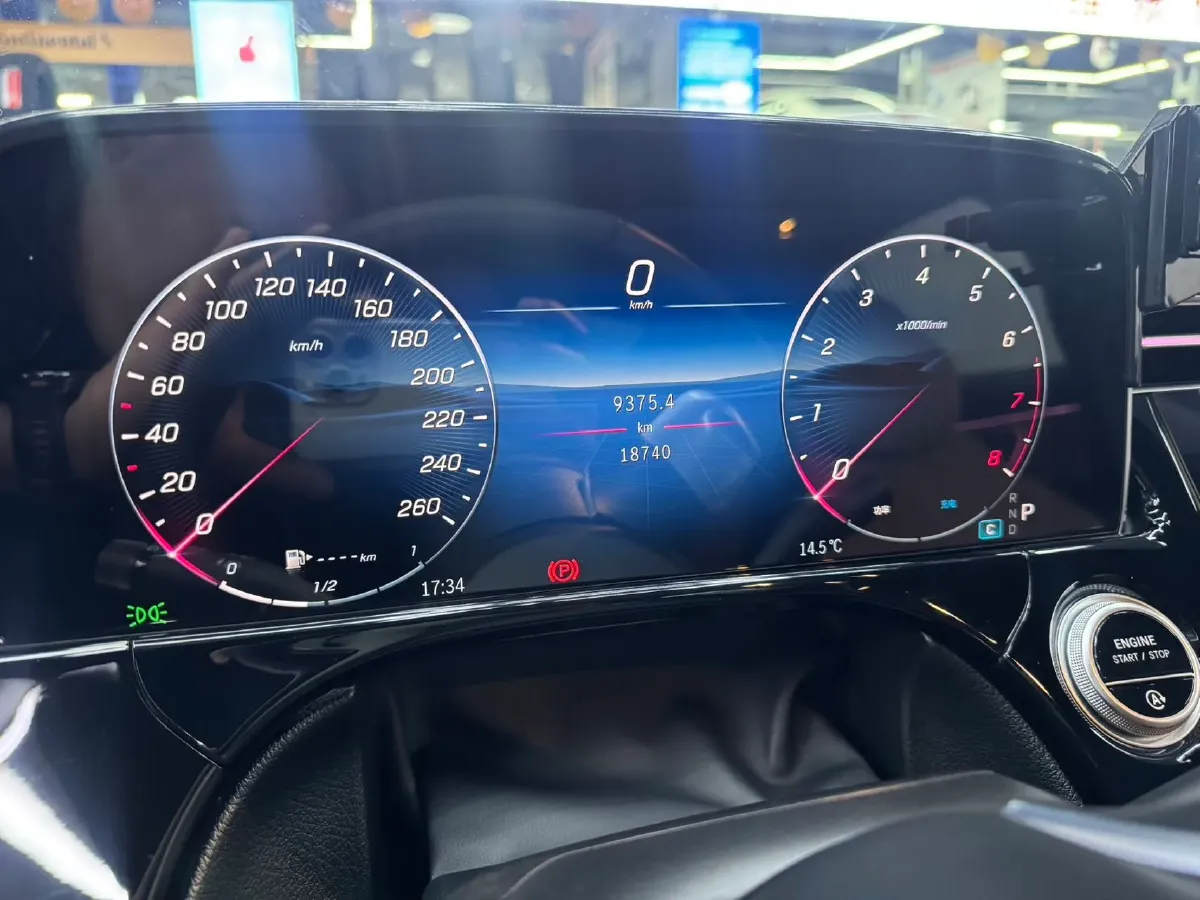 2025 Mercedes-Benz E Class 2.0T 258HP L4 9AT,autocango,china used car exporter,china ev exporter,chinese used car exporter,chinese used ev exporter