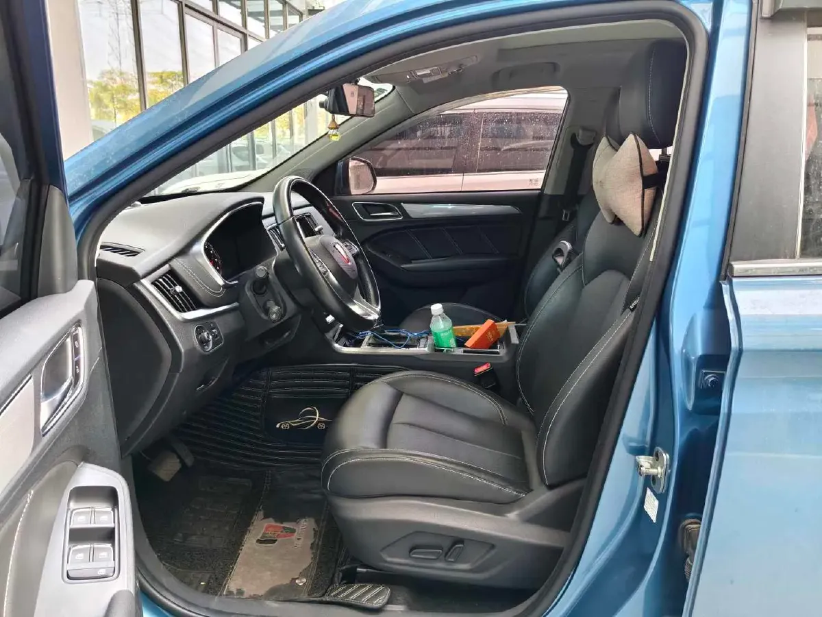 2019 Roewe i6 1.5T 169HP L4 7DCT,autocango,china used car exporter,china ev exporter,chinese used car exporter,chinese used ev exporter