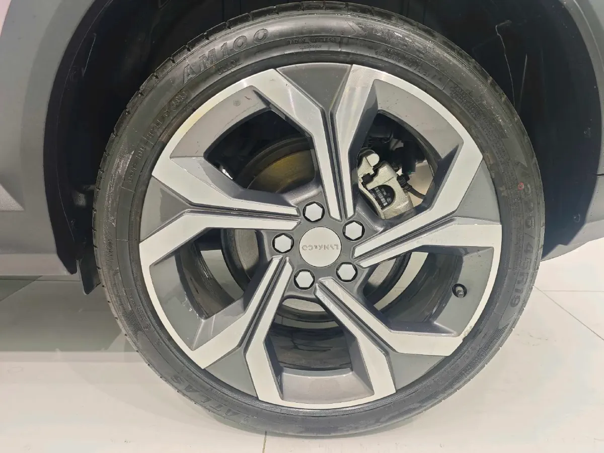 2023 LYNK&CO 06 1.5T 181HP L4 7DCT,autocango,china used car exporter,china ev exporter,chinese used car exporter,chinese used ev exporter