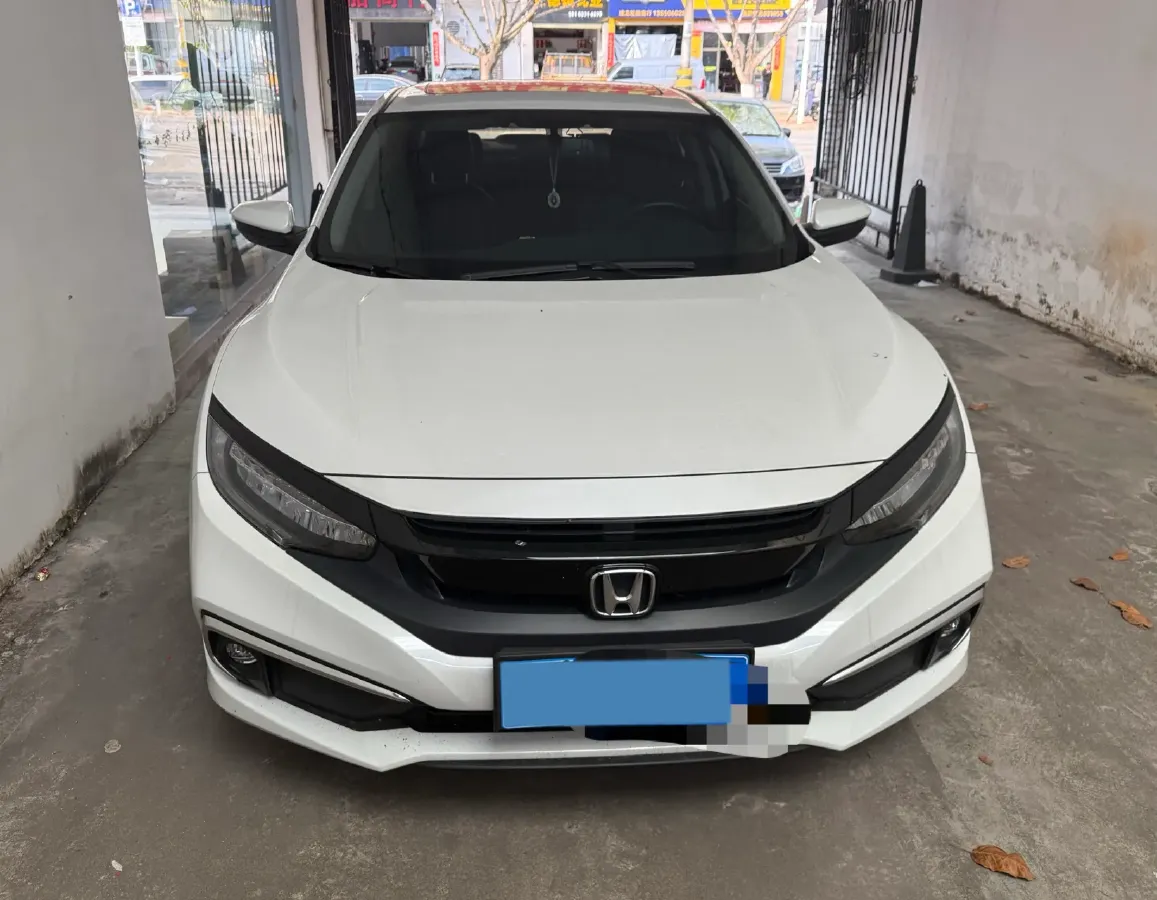 2019 Honda Civic 1.5T 177HP L4 CVT,autocango,china used car exporter,china ev exporter,chinese used car exporter,chinese used ev exporter