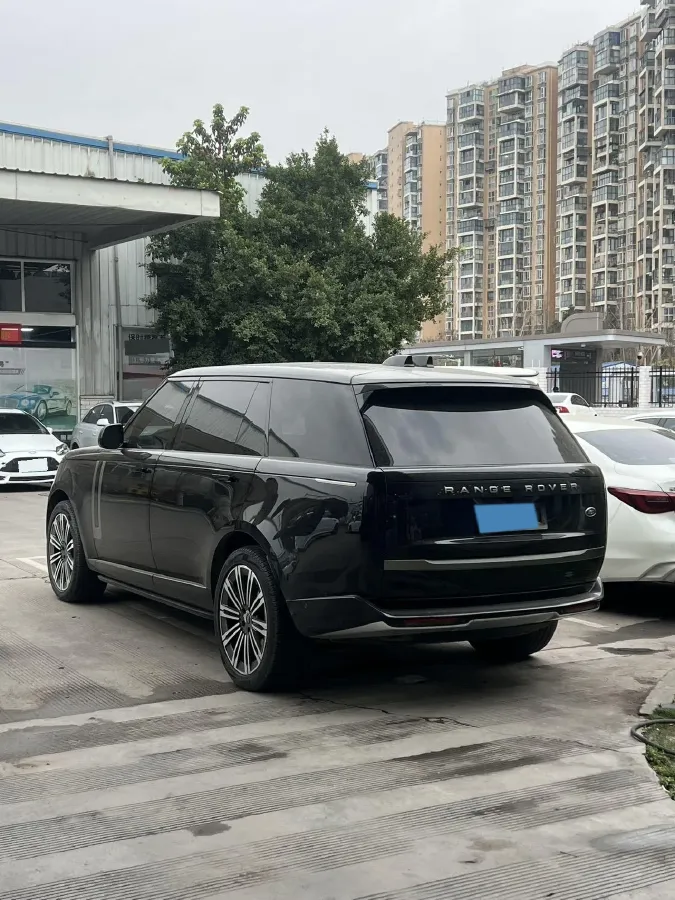 2023 Land Rover Range Rover 3.0T 400HP L6 8AT,autocango,china used car exporter,china ev exporter,chinese used car exporter,chinese used ev exporter
