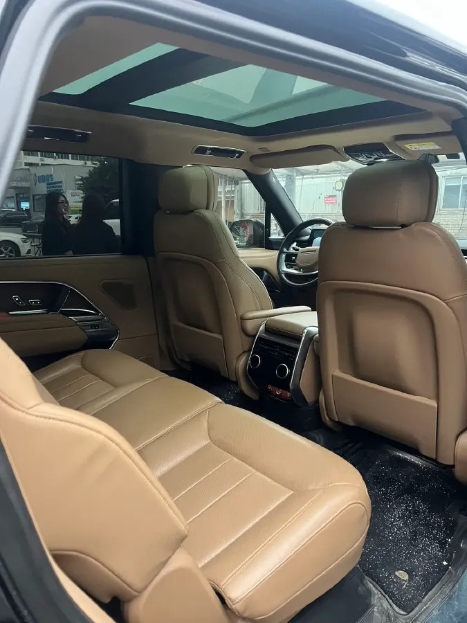 2023 Land Rover Range Rover 3.0T 400HP L6 8AT,autocango,china used car exporter,china ev exporter,chinese used car exporter,chinese used ev exporter