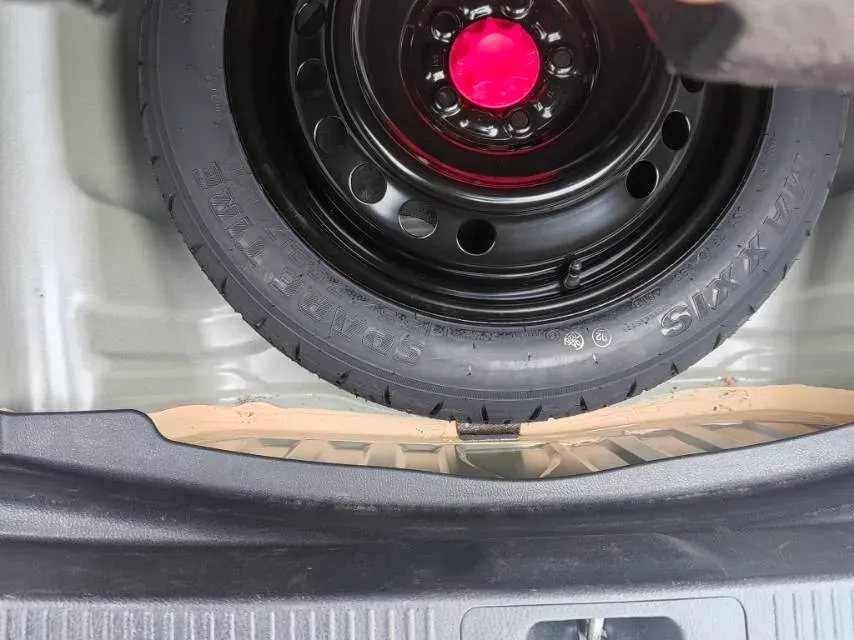 2018 Toyota Camry 2.5L 178HP L4 E-CVT Hybrid,autocango,china used car exporter,china ev exporter,chinese used car exporter,chinese used ev exporter