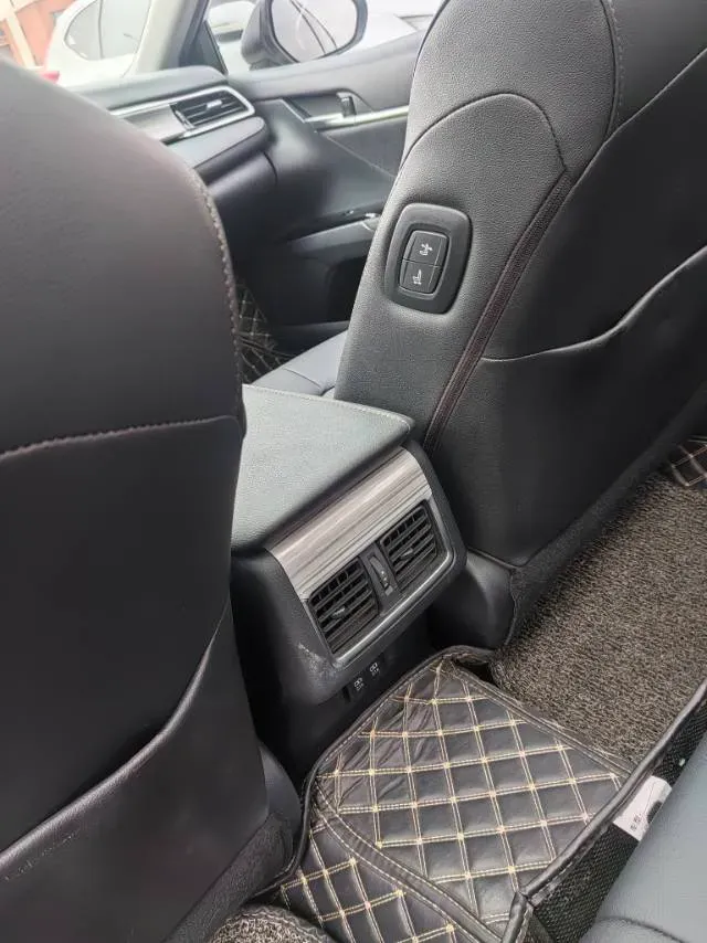 2018 Toyota Camry 2.5L 178HP L4 E-CVT Hybrid,autocango,china used car exporter,china ev exporter,chinese used car exporter,chinese used ev exporter