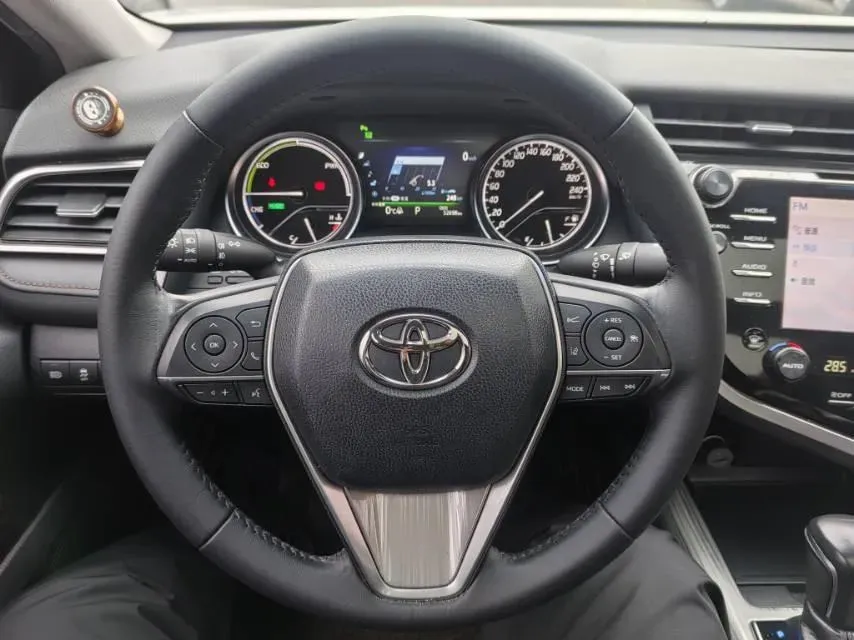 2018 Toyota Camry 2.5L 178HP L4 E-CVT Hybrid,autocango,china used car exporter,china ev exporter,chinese used car exporter,chinese used ev exporter