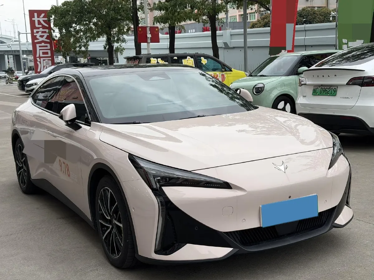 2025 ARCFOX αS5 BEV,autocango,china used car exporter,china ev exporter,chinese used car exporter,chinese used ev exporter