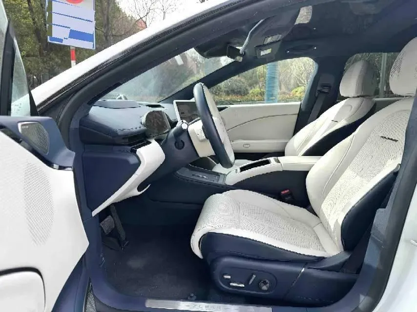 2024 Zeekr 007 BEV 100KWH,autocango,china used car exporter,china ev exporter,chinese used car exporter,chinese used ev exporter