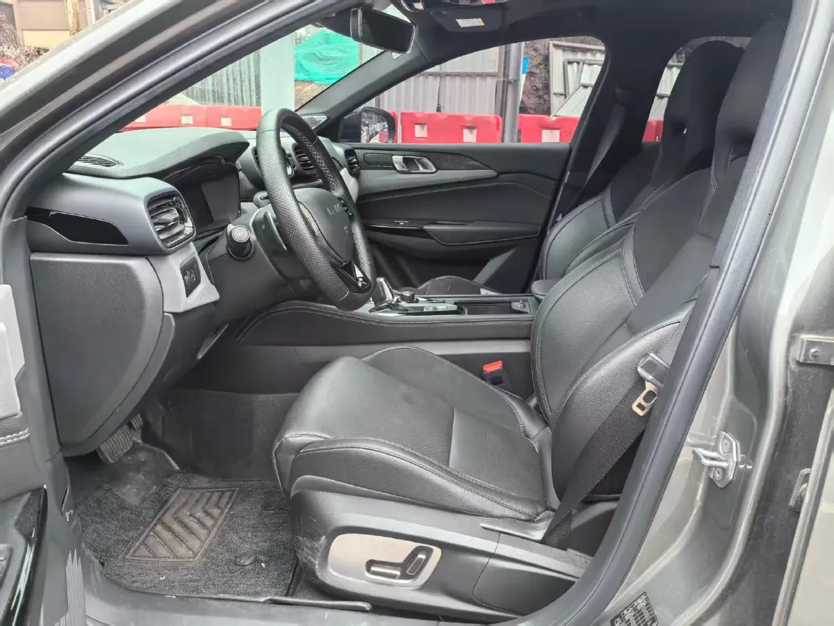 2021 LYNK&CO 03 1.5T 180HP L3 7DCT,autocango,china used car exporter,china ev exporter,chinese used car exporter,chinese used ev exporter