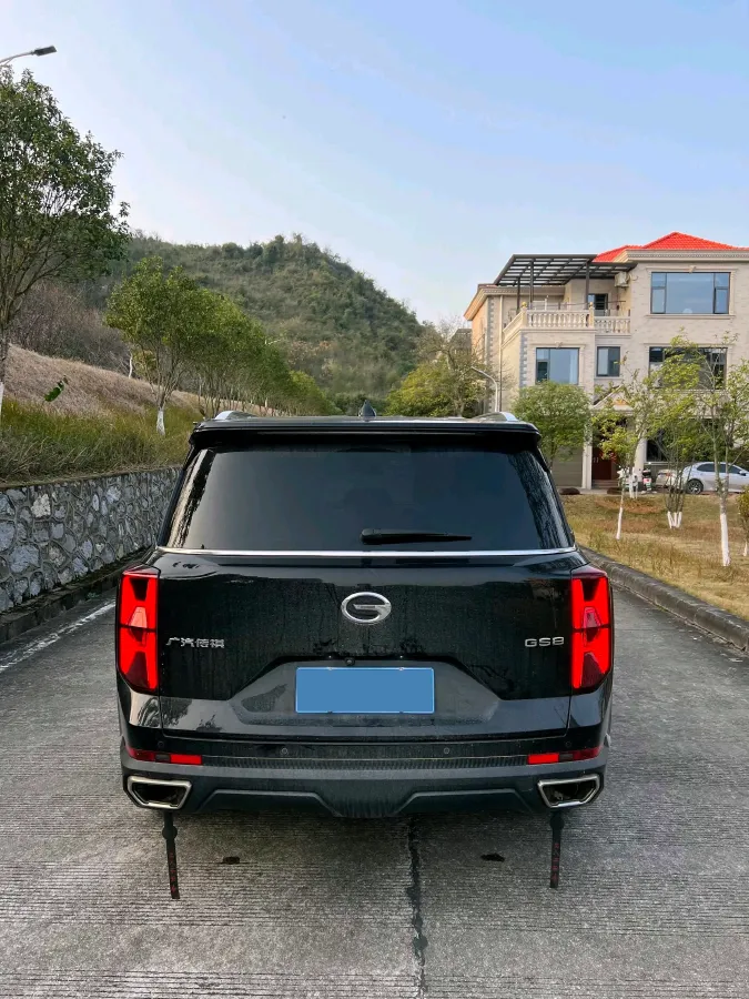 2022 GAC Trumpchi GS8 2.0T 252HP L4 8AT,autocango,china used car exporter,china ev exporter,chinese used car exporter,chinese used ev exporter
