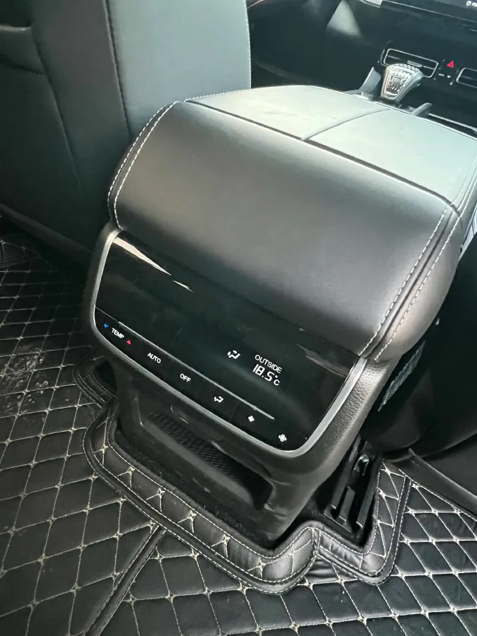 2022 GAC Trumpchi GS8 2.0T 252HP L4 8AT,autocango,china used car exporter,china ev exporter,chinese used car exporter,chinese used ev exporter